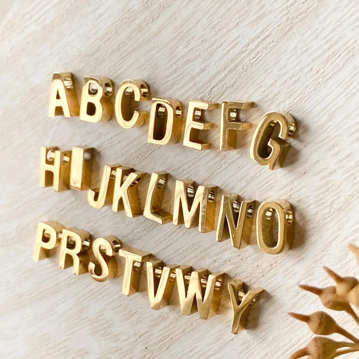 Simple Letter Necklace | Gold Plated | Agaveh