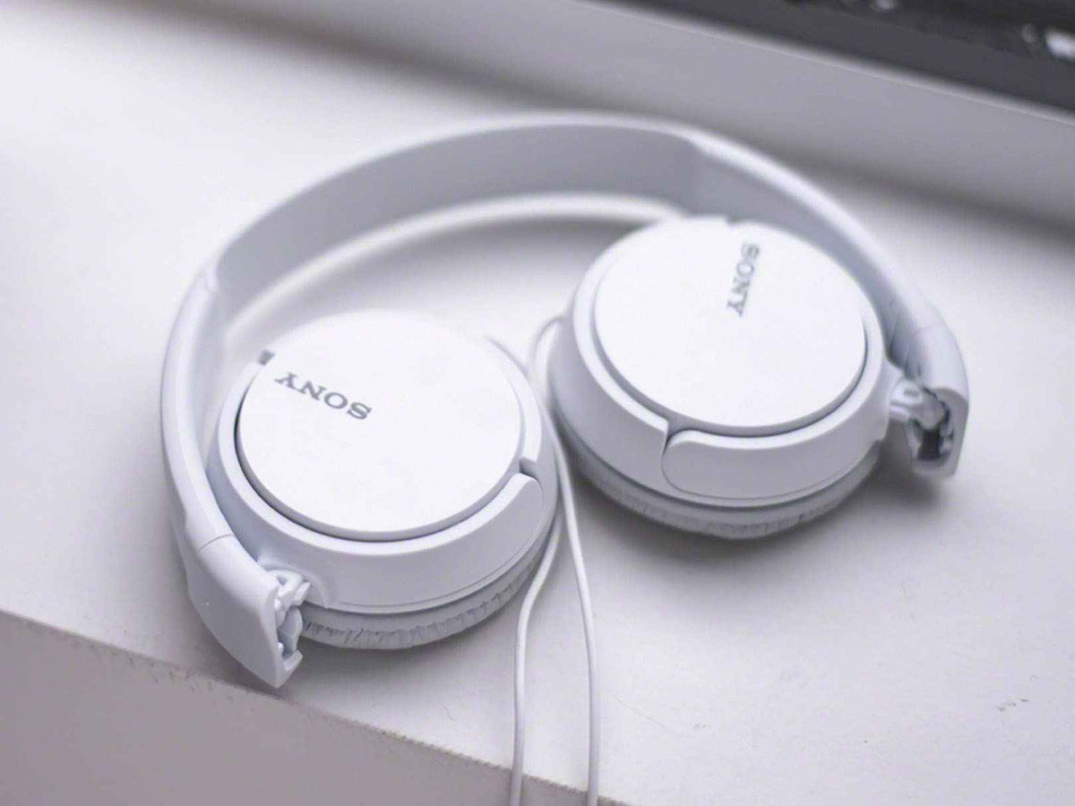 Sony MDRZX110 Over-Ear Headphones (White) ๐ All In One Marketplace Canada