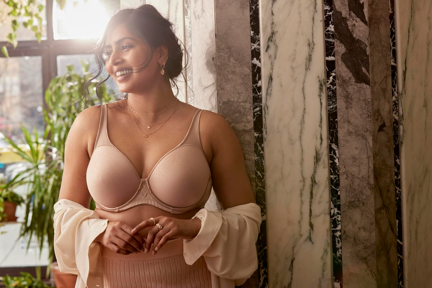 Wonderbra Womens Plus Support Underwire Full Coverage Bra, Blush, 38DD US ๐ All In One Marketplace Canada
