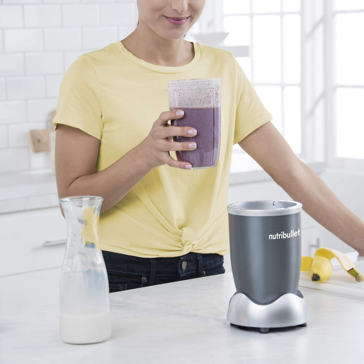 NutriBullet 600 Superfood Nutrition Extractor, Blender & Mixer System (8-Piece Set), Silver ๐ All In One Marketplace Canada