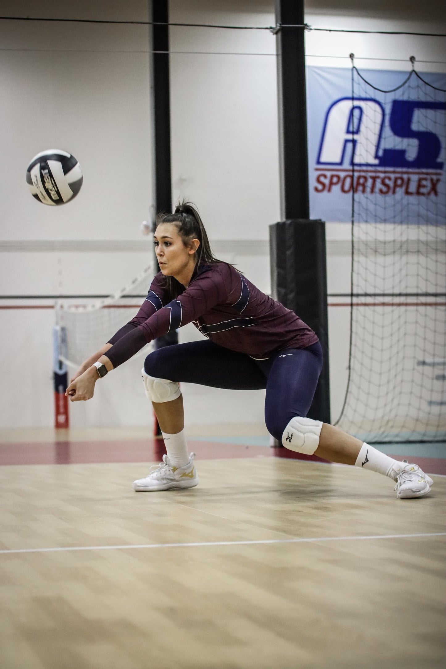 Mizuno 480121.0000.10.ONE T10 Plus Volleyball Kneepad ๐ All In One Marketplace Canada