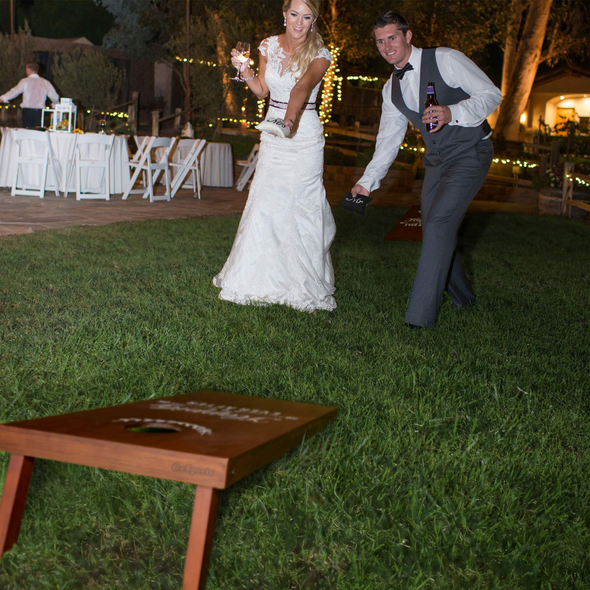 GoSports Wedding Theme Cornhole Bag Set - Includes 4 Black Mr Bags and 4 White Mrs Bags ๐ All In One Marketplace Canada