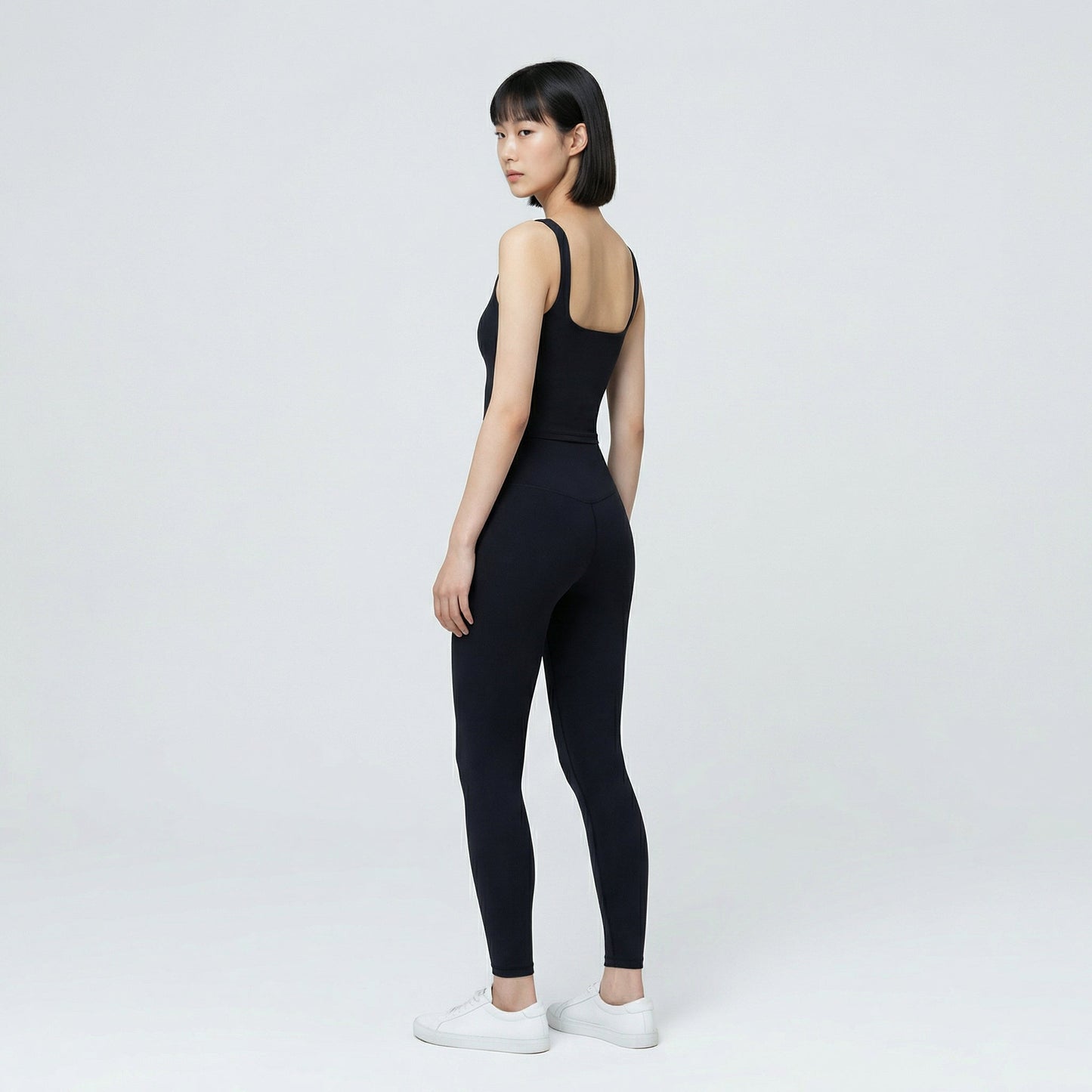 ContourLine Tank