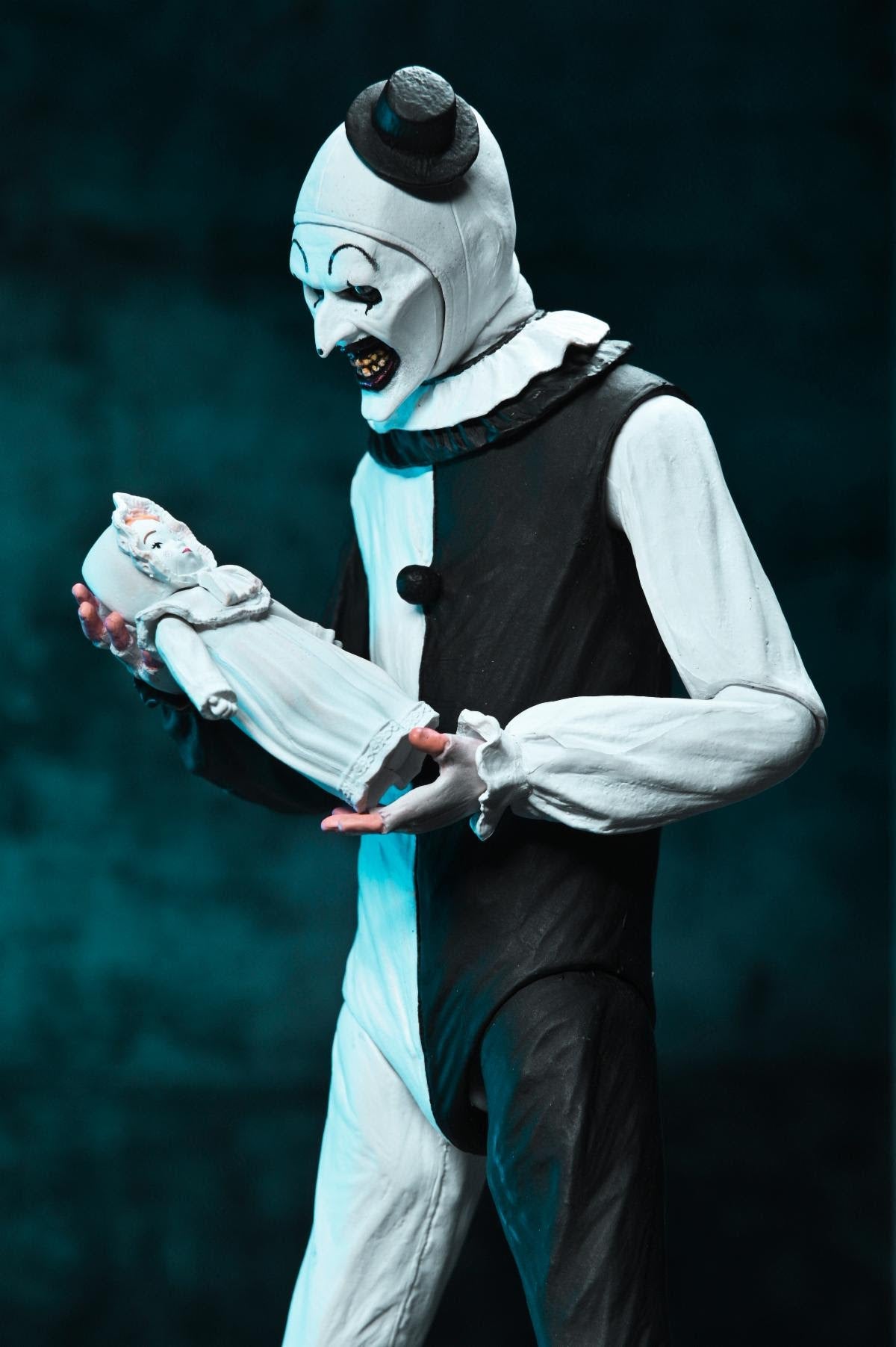Terrifier - Ultimate Art the Clown Action Figure