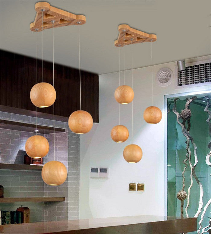 Nordic Wood Ball Chandelier – Scandinavian Wooden Pendant Ceiling Light, 1/3/4 Heads for Living Room & Dining Room (110V)