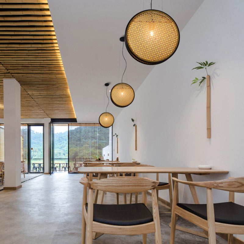 Rattan Pendant Chandelier – Handwoven Retro Bamboo Hanging Lamp for Restaurant, Dining Room & Living Room