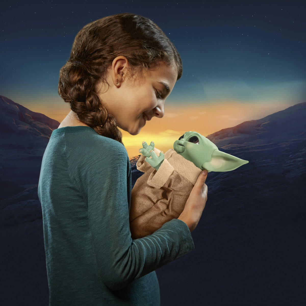 Star Wars Galactic Snackin’ Grogu ( Baby Yoda )