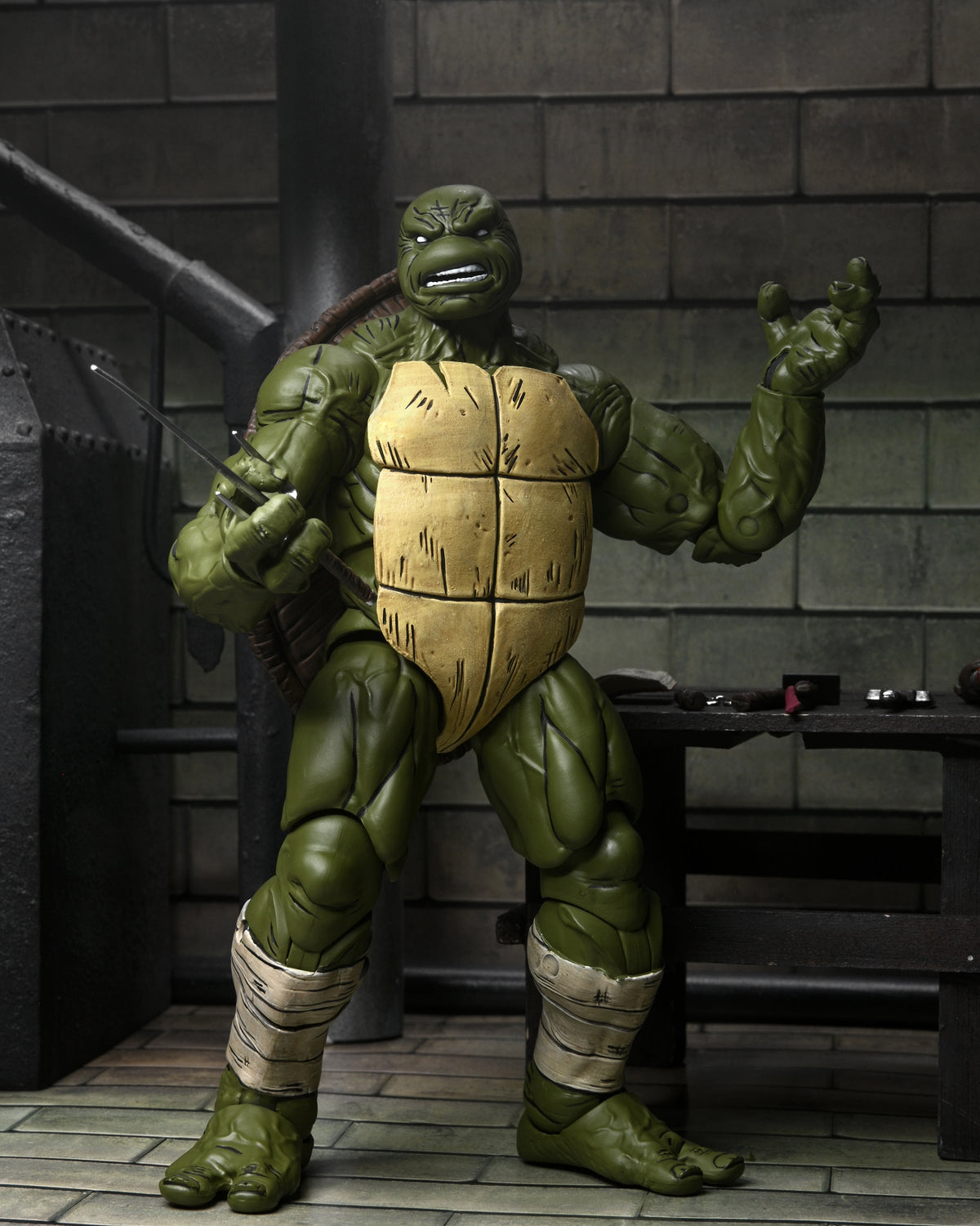 Teenage Mutant Ninja Turtles Battle Damaged Ronin - The Last Ronin