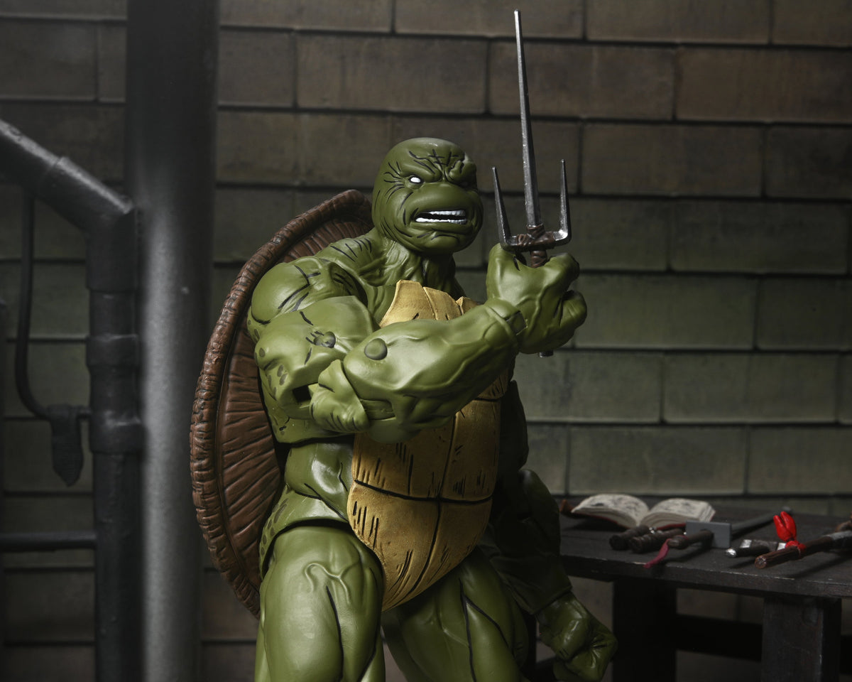 Teenage Mutant Ninja Turtles Battle Damaged Ronin - The Last Ronin