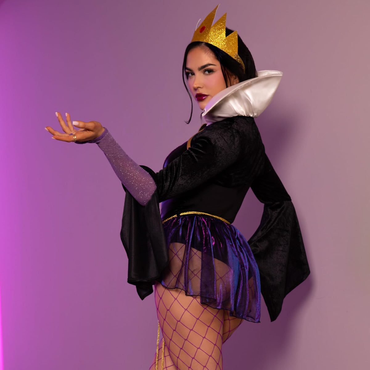 Leg Avenue Womens 4 Pc Poison Apple Queen Halloween Costume for Women, Black/Purple, Large