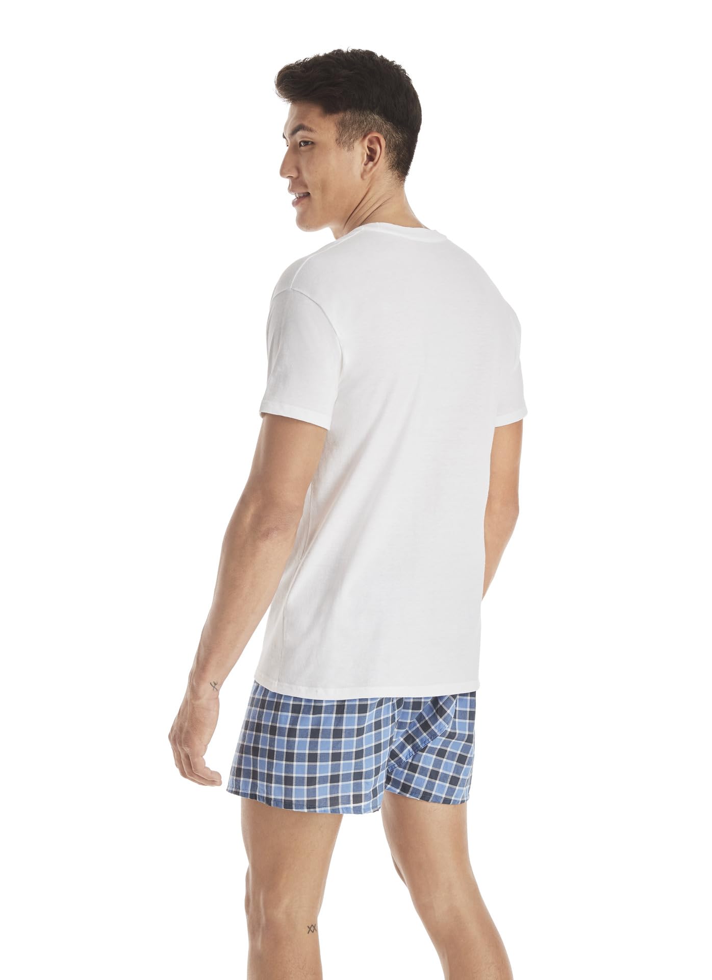 Hanes Men's ComfortSoft 4 Pack FreshIQ Cotton V-Neck T-Shirt, White, Large 🍁 All In One Marketplace Canada