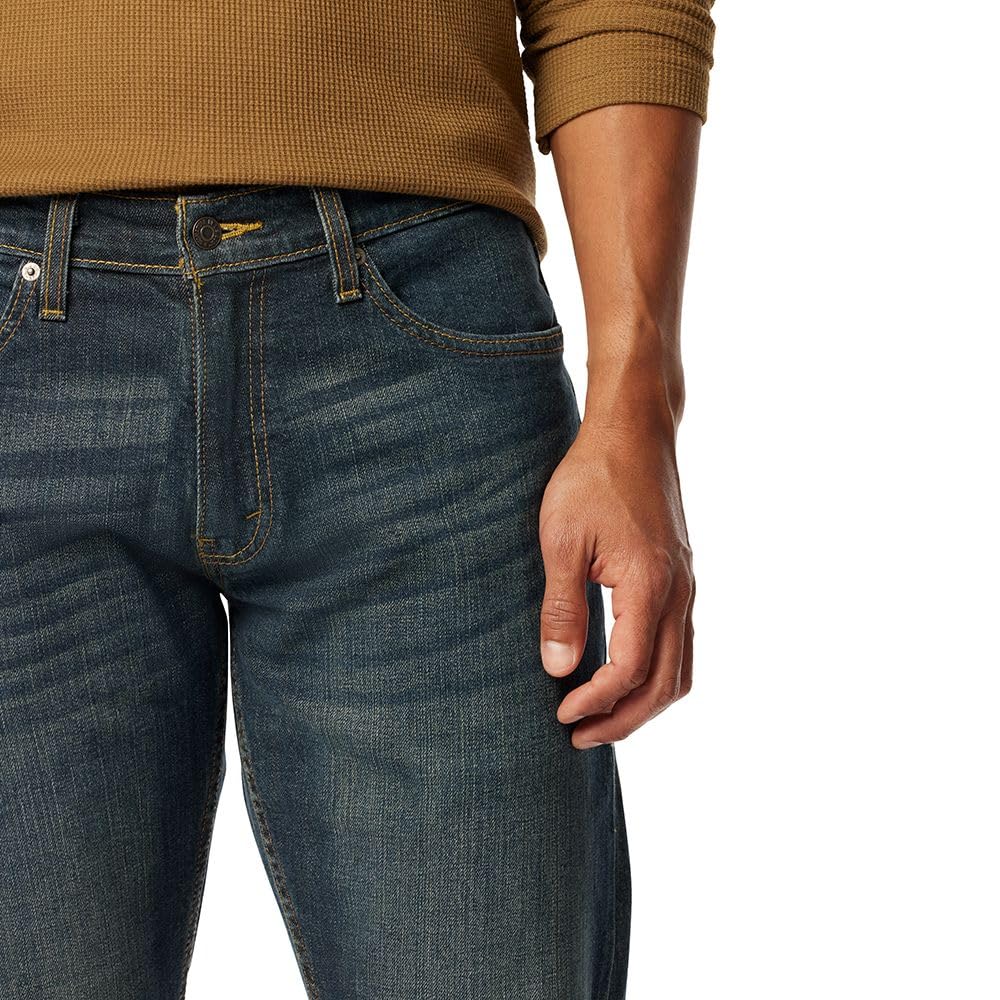 Levi Strauss Signature Gold Men's Straight Fit Jeans, Bigfoot, 34W x 30L 🍁 All In One Marketplace Canada