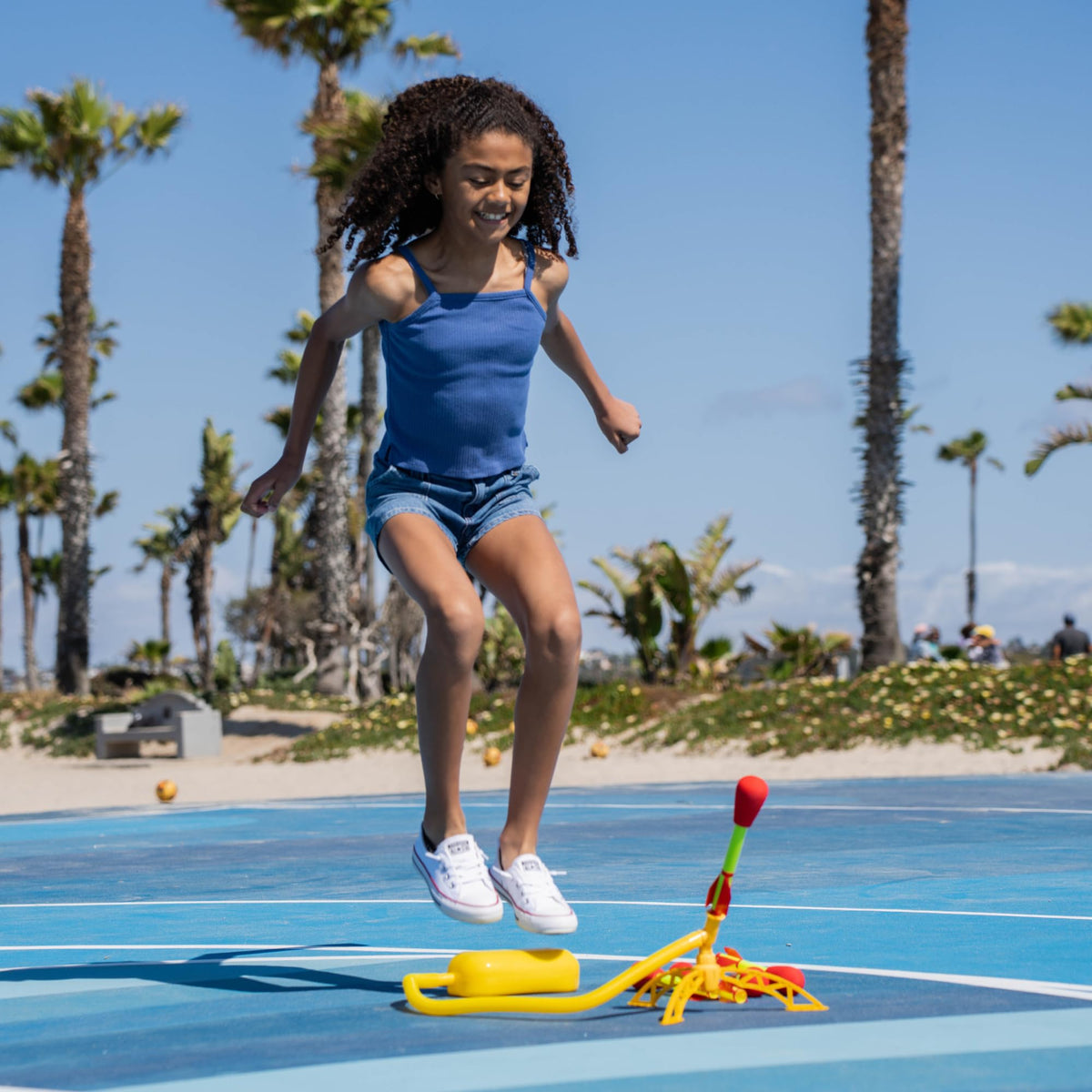 The Original Stomp Rocket® Ultra Rocket, 4 Rockets - Outdoor Rocket Toy Gift for Boys and Girls Ages 5 Years and Up - Comes with Toy Rocket Launcher 🍁 All In One Marketplace Canada