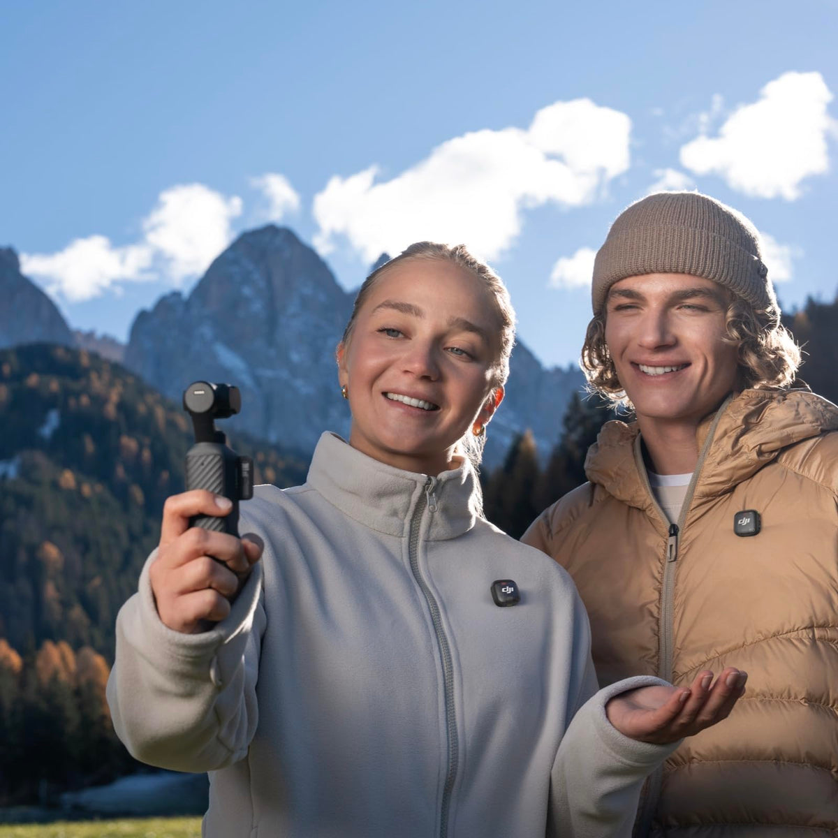 DJI Osmo Pocket 4 Creator Combo, Pocket Gimbal Vlog Camera, 1″ CMOS & 4K/240fps, 3‑Axis Stabilization, 2× Lossless Zoom, 107GB Built-in Storage, Mic 3 Transmitter, Fill Light, Osmo Mini Tripod 🍁 All In One Marketplace Canada