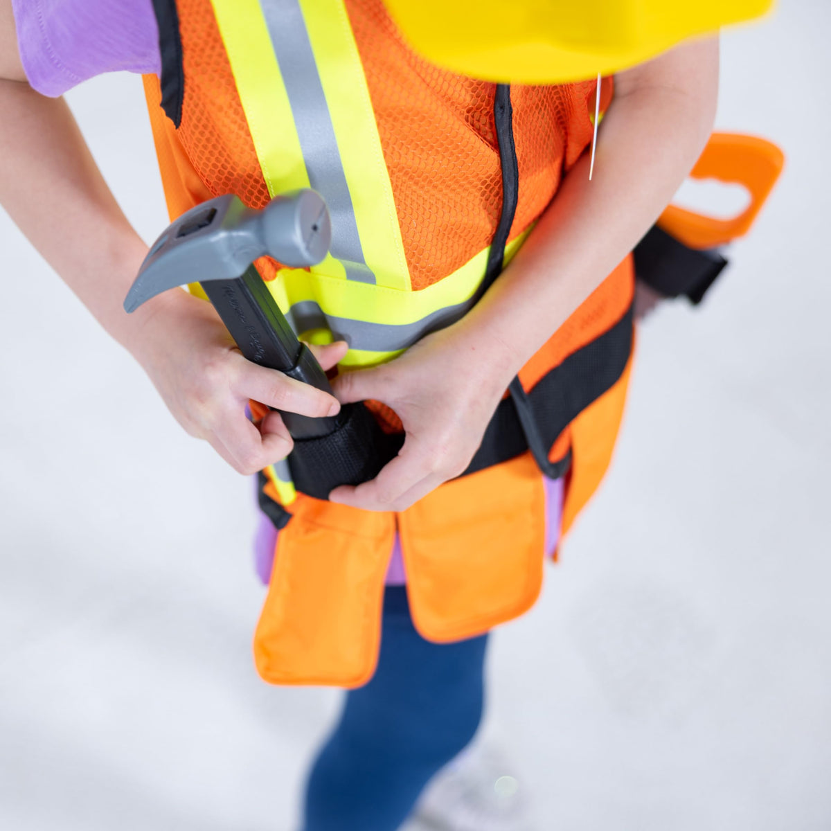 Melissa & Doug Construction Costume, Pretend Play Dress Up Set (6-Pc) Tools, Vest & Accessories, Role Play Toys for Kids 3+ 🍁 All In One Marketplace Canada