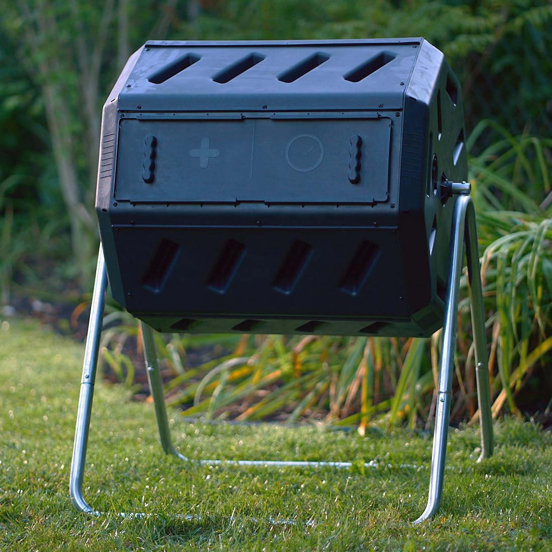 FCMP Outdoor IM4000 Dual Chamber Tumbling Composter Canadian-Made, 100% Recycled Resin - Outdoor Rotating Compost Tumbler Bin for Garden, Kitchen, and Yard Waste, Black (37 Gallon) 🍁 All In One Marketplace Canada