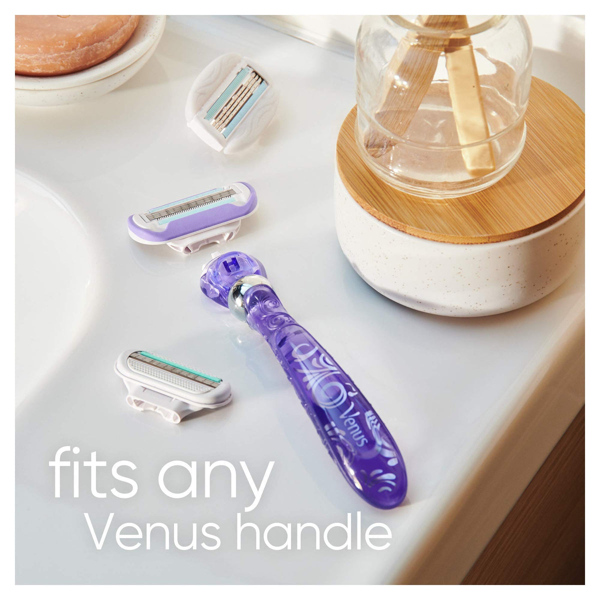 Gillette Venus Deluxe Smooth Swirl Womens Razor Handle + 3 Blade Refills 🍁 All In One Marketplace Canada