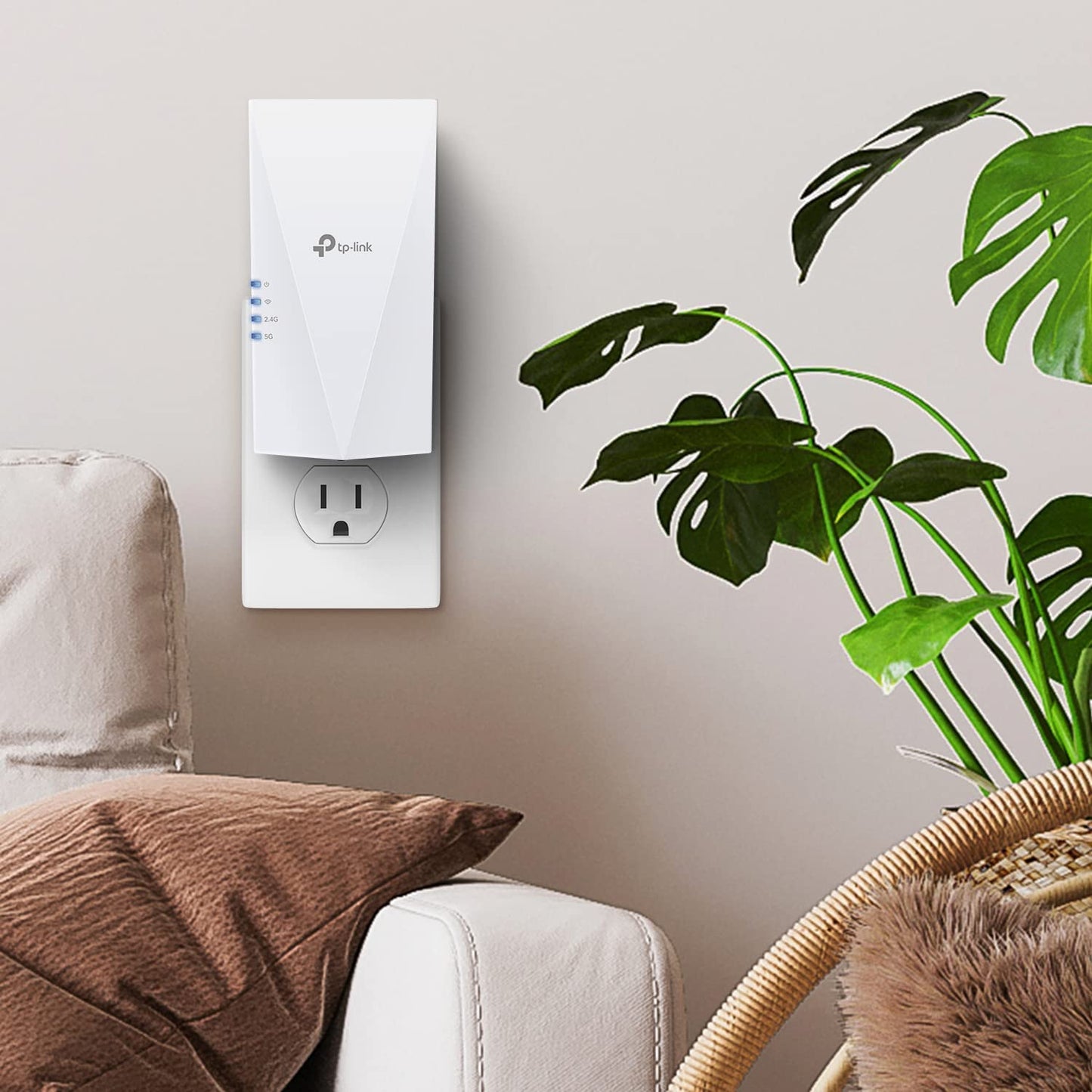 TP-Link AX1800 WiFi Extender Internet Booster (RE600X) - WiFi 6 Range Extender Covers up to 1500 sq.ft and 30 Devices, Dual Band, AP Mode w/Gigabit Port, APP Setup 🍁 All In One Marketplace Canada