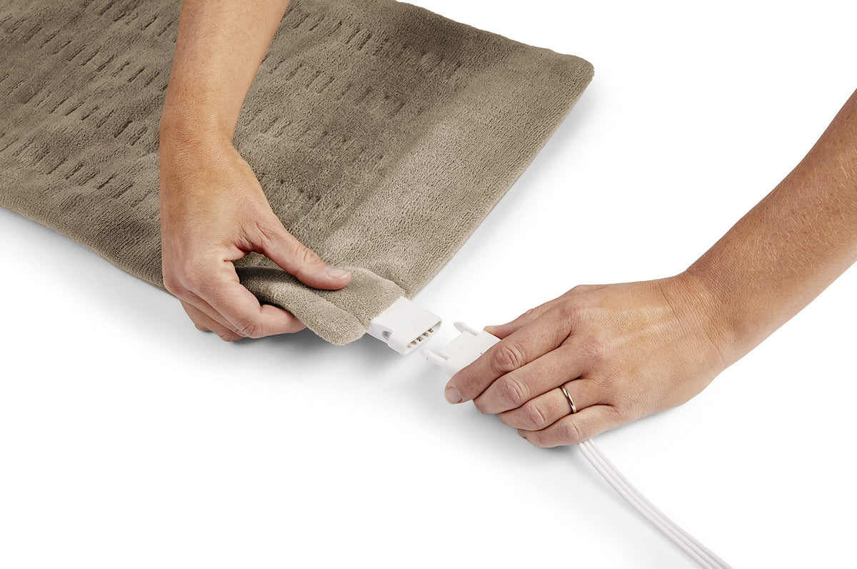 Sunbeam Premium Standard Size Heating Pad with Compact Storage - Moist Electric Heating Pad for Targeted Pain Relief of Back, Neck and Shoulders, 4 Heat Settings, 2 Hour Auto-Off, 12 x 15 inch, Beige 🍁 All In One Marketplace Canada
