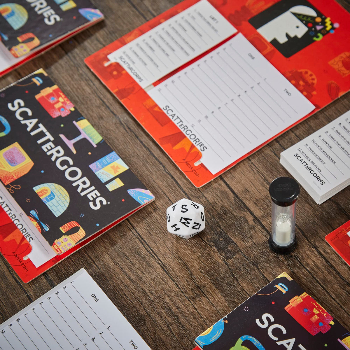 Scattergories Classic Game, Party Game for Adults and Teens Ages 13 and Up, Board Game for 2+ Players (English & French) 🍁 All In One Marketplace Canada