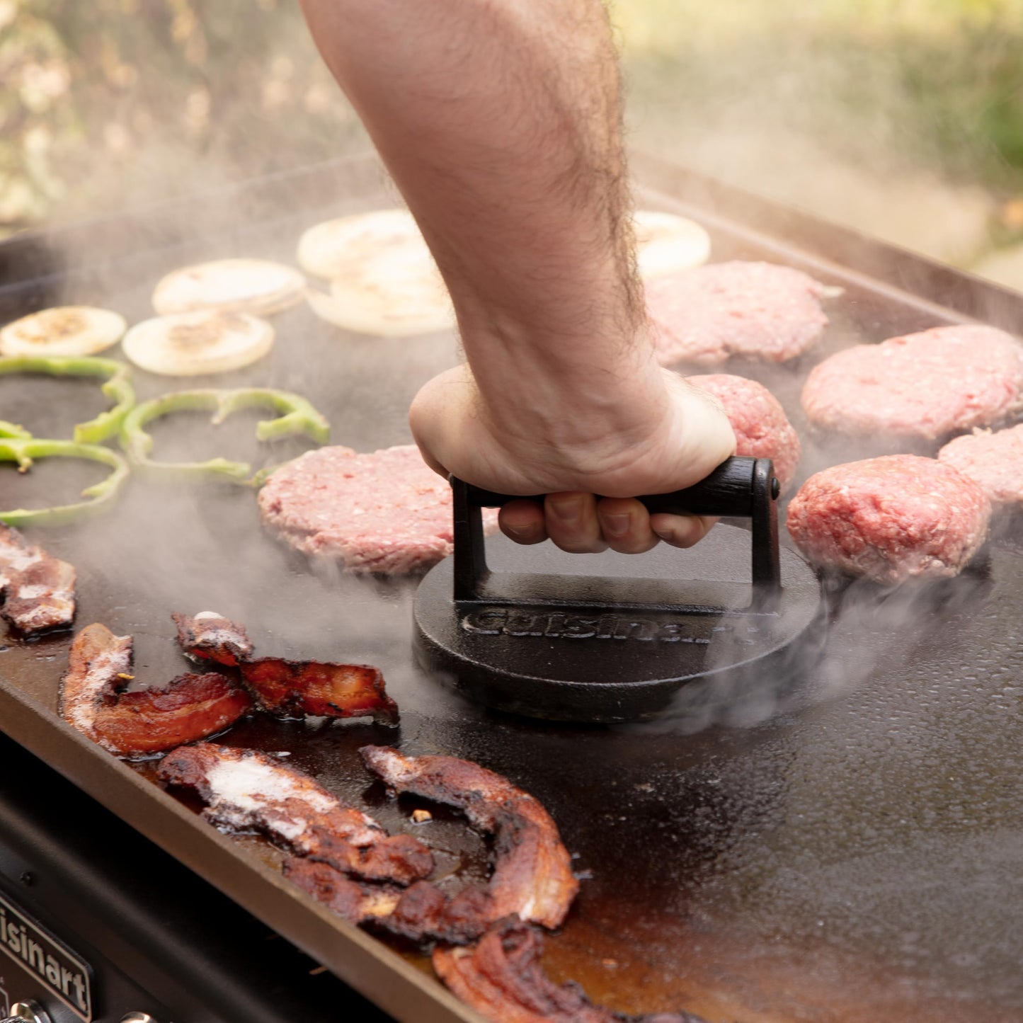 Cuisinart Smash Burger Press, Cast Iron, Heat Resistant Handle (CISB-111C) 🍁 All In One Marketplace Canada