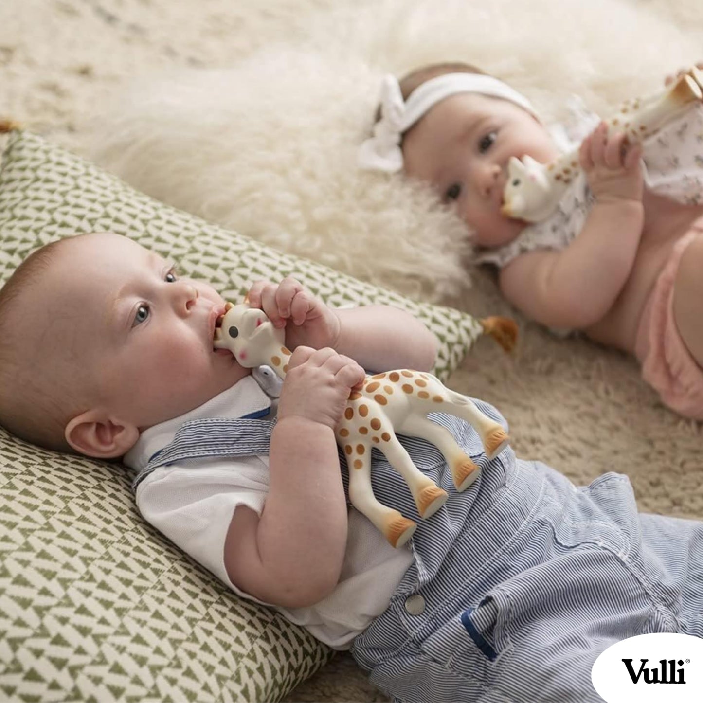 Sophie la Girafe - So Pure Box - Original Baby Teething Toy 100% Natural Rubber - BPA-Free, Non-Toxic, Vegan, Sensory Stimulating Teether for Newborns 0+ Months - 616331 🍁 All In One Marketplace Canada