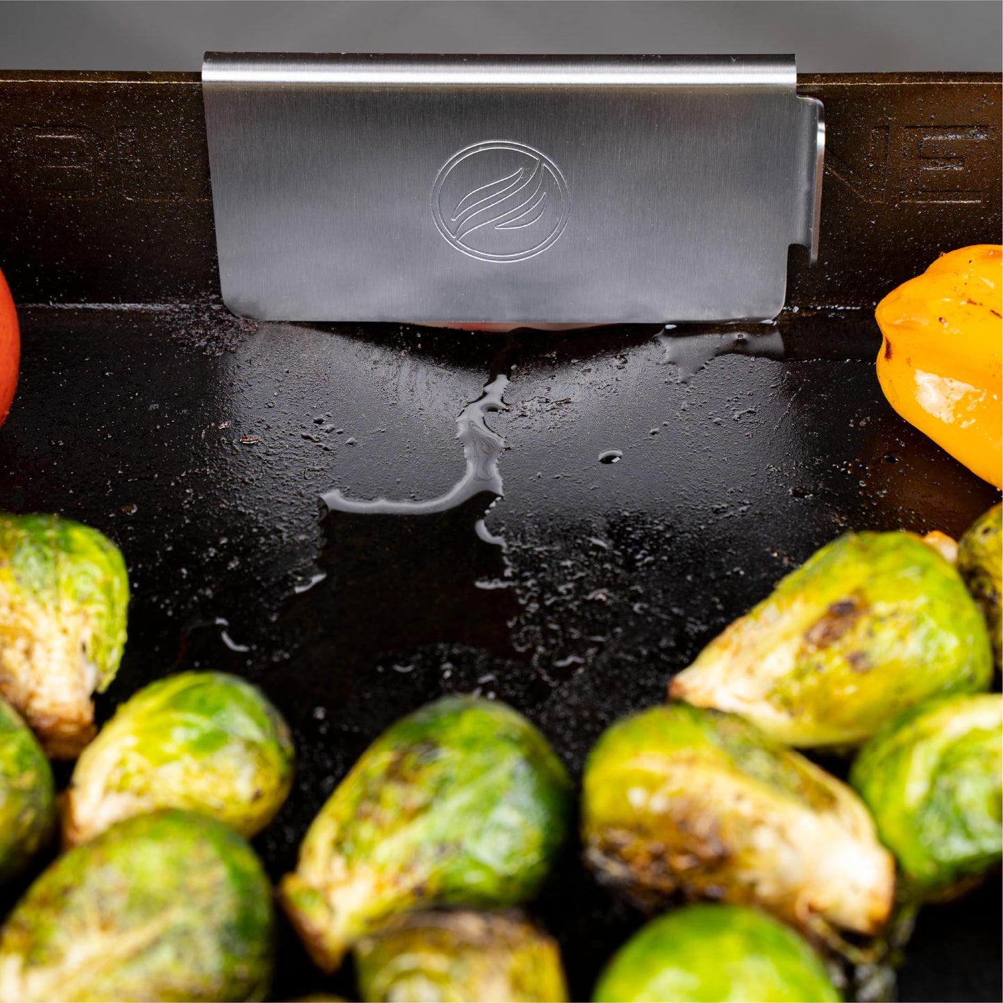 Blackstone 5188 Rear Grease Gate, 3 Magentic Hooks and Tool Holder Combo, Flat Top Griddle Accessories, Stainless Steel Barbeque Cooking Utensil Holder and Grease Guard 🍁 All In One Marketplace Canada