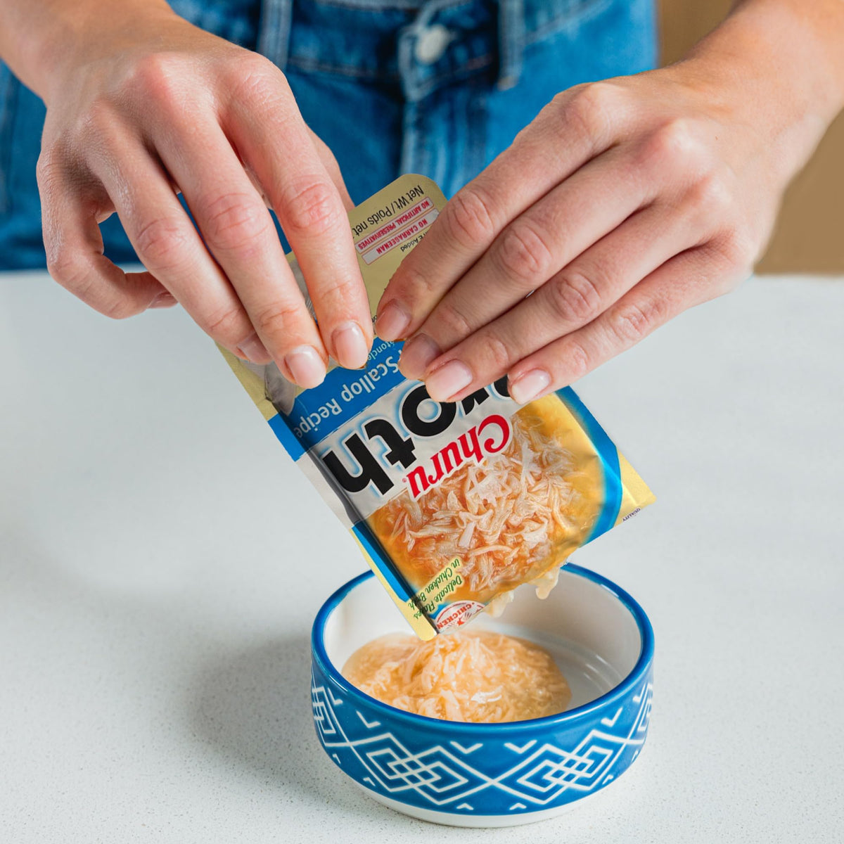 INABA Churu Broth for Cats, Side Dish Pouch, 39 Grams per Pouch, 12 Pouches, Chicken & Seafood Variety 🍁 All In One Marketplace Canada