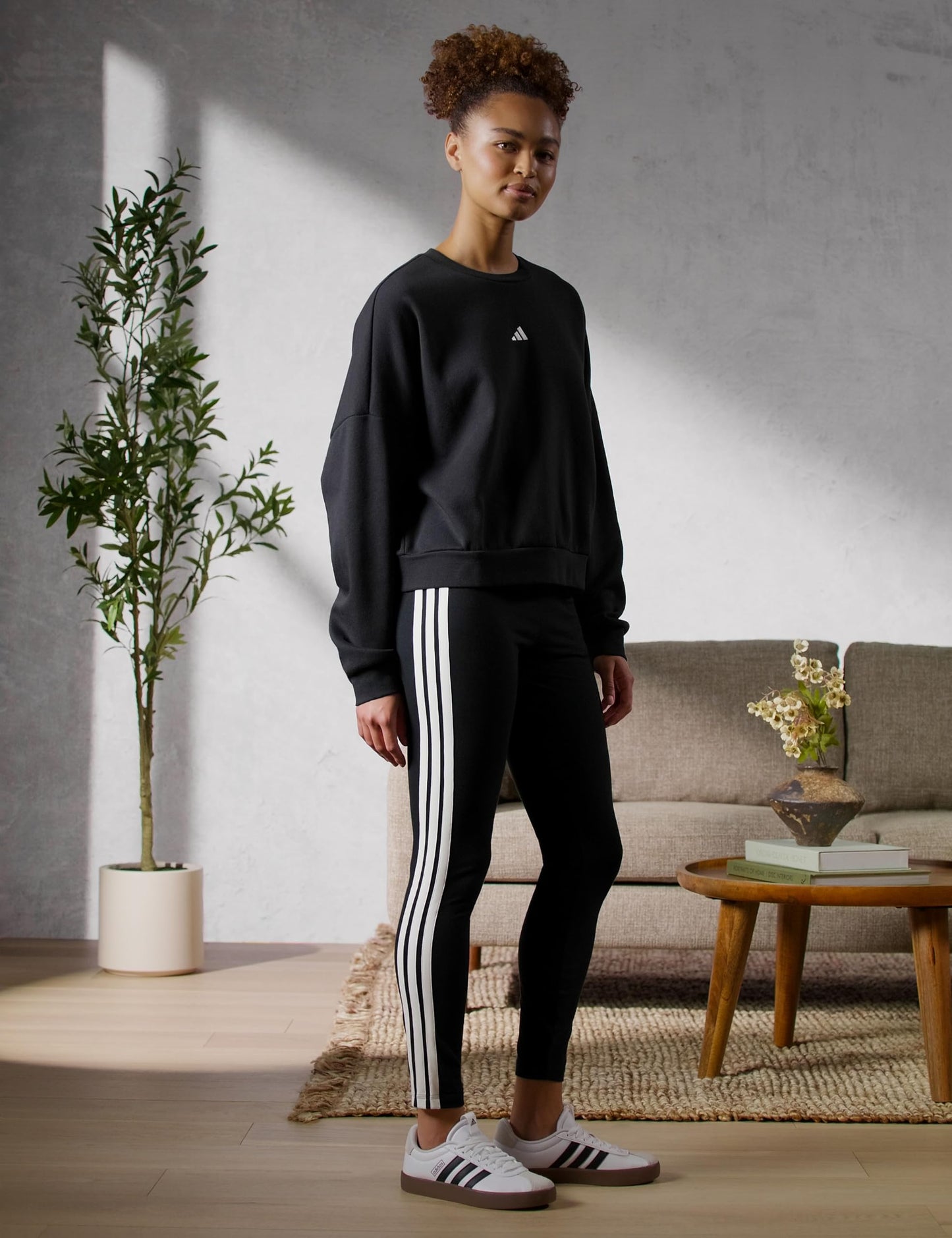 Adidas Women's VL Court 3.0, White/Core Black/Grey One, 6.5 🍁 All In One Marketplace Canada