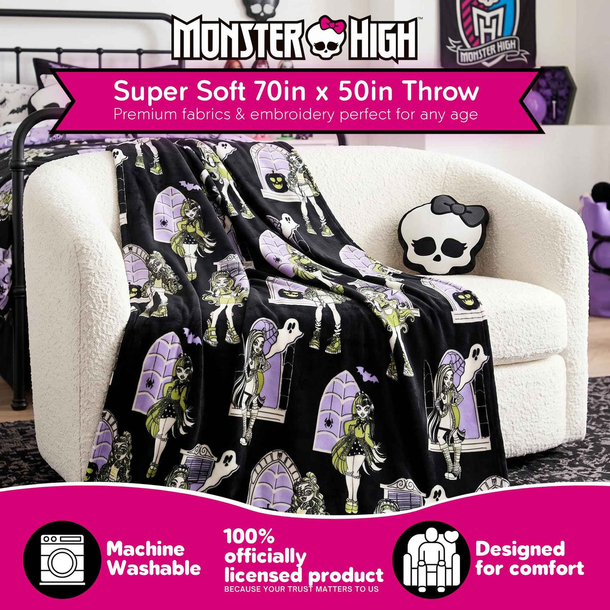 Monster High Halloween Throw, Super Soft Cozy Plush Blanket, 50" x 70", (Officially Licensed Product) by Franco