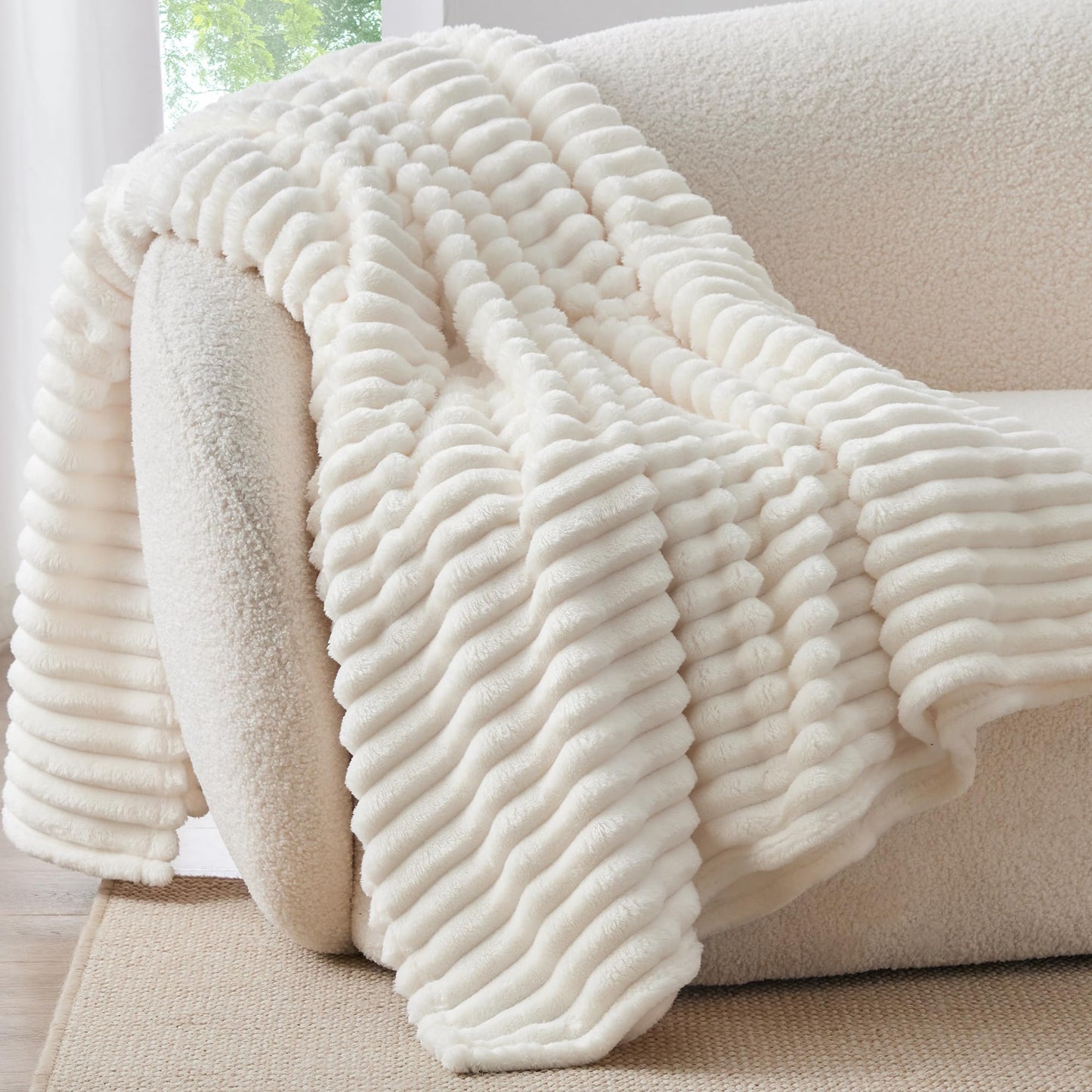 BEDELITE Fuzzy Throw Blankets Room Decor - Soft Cozy Fluffy Fleece Plush Warm Blanket, Cream White for Couch Sofa Bed, Bedroom Living Room Decor, Couverture, Gifts for Women Men Friends, 50"x60" 🍁 All In One Marketplace Canada
