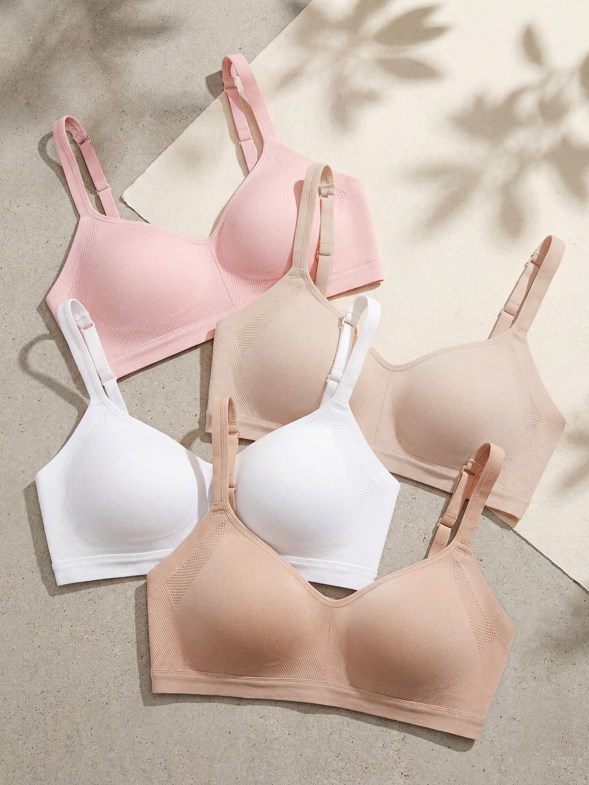 Warners Women's Blissful Benefits Underarm-Smoothing with Seamless Stretch Wireless Lightly Lined Comfort Bra Rm3911w, White, Large 🍁 All In One Marketplace Canada