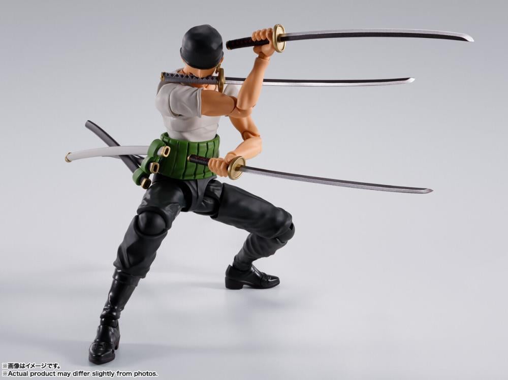 One Piece - S.H.Figuarts - Roronoa Zoro (Romance Dawn)