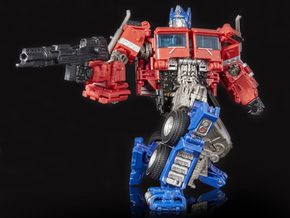 Transformers Studio Series 38 Voyager Optimus Prime