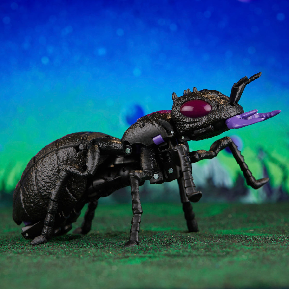 Transformers Generations Selects - Voyager Class - Antagony