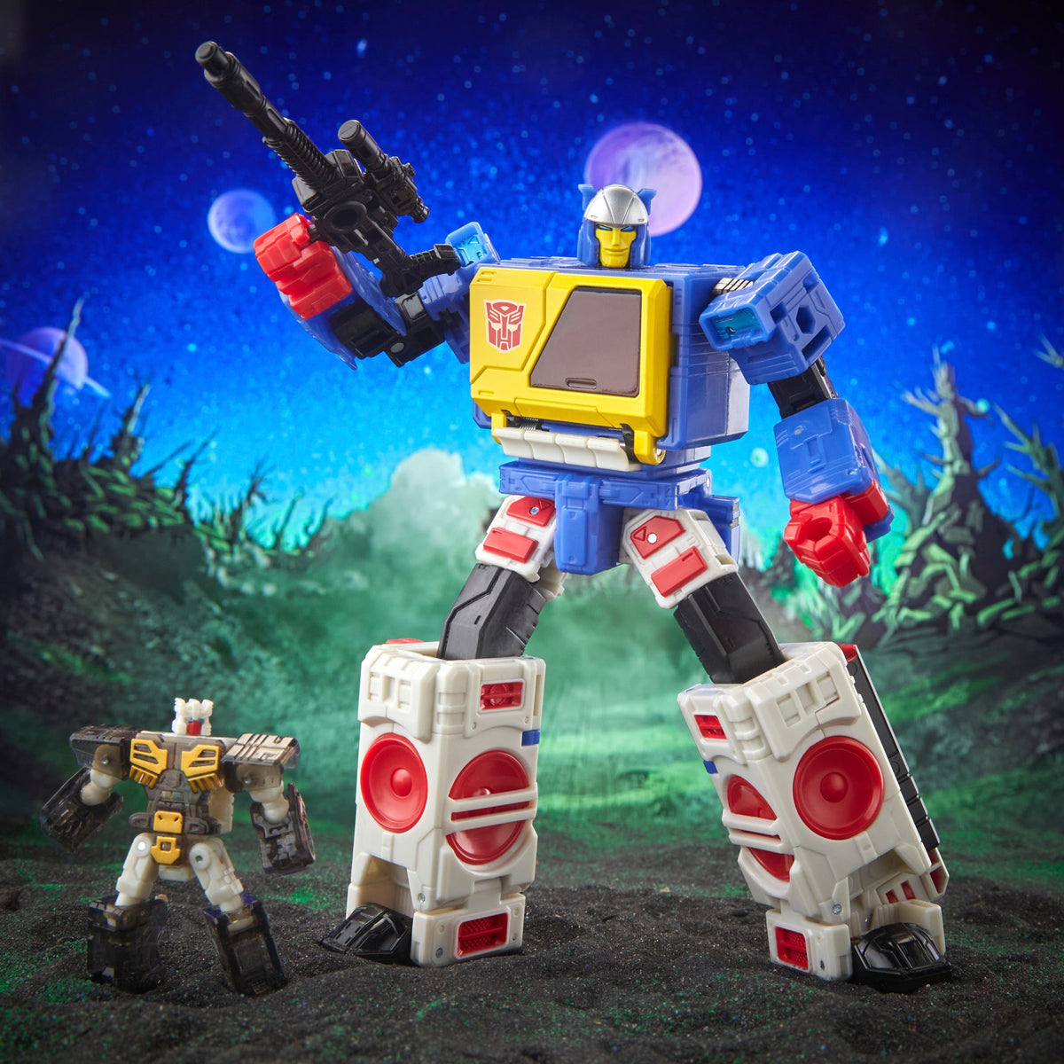 Transformers Legacy Evolution Twincast and Autobot Rewind - Voyager class