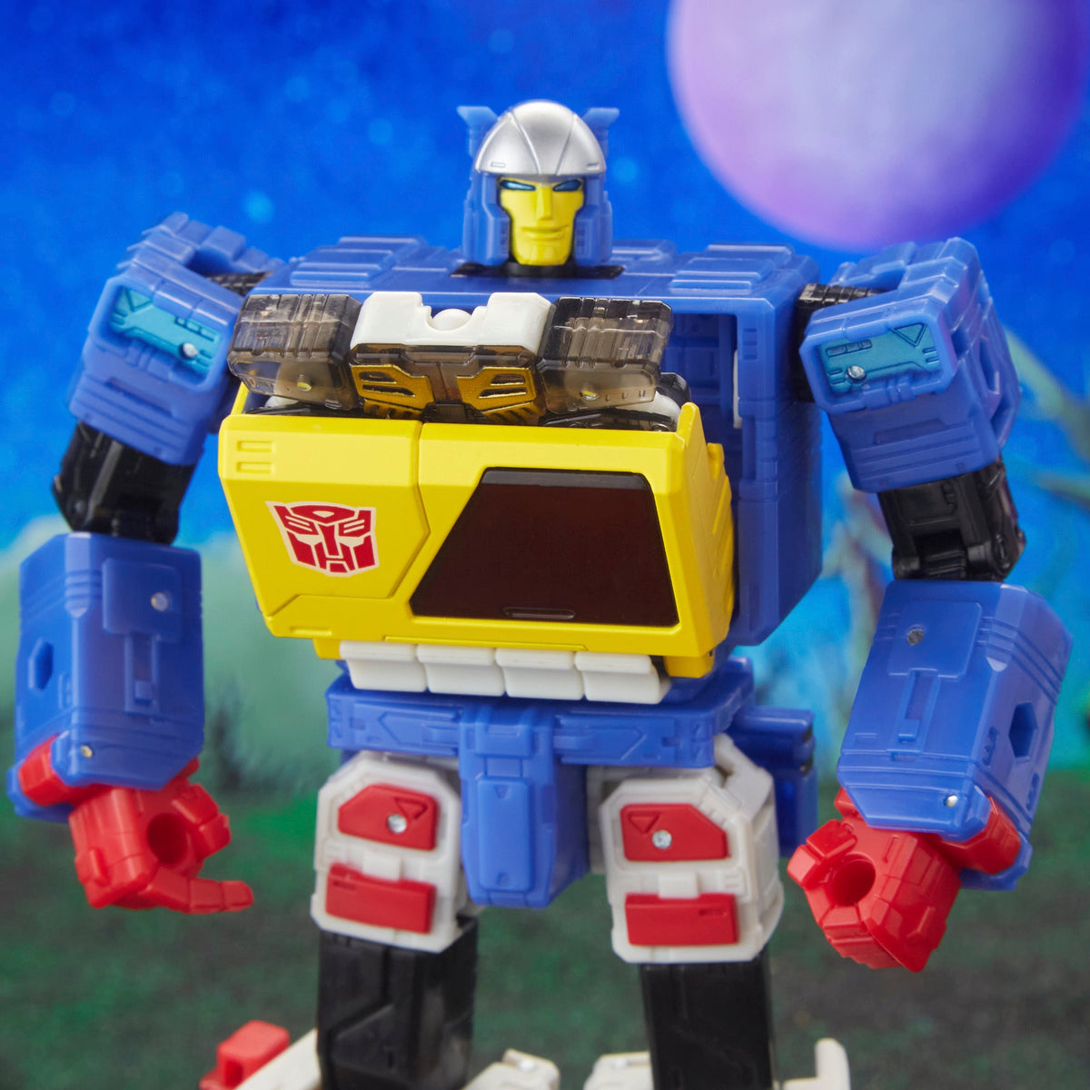 Transformers Legacy Evolution Twincast and Autobot Rewind - Voyager class