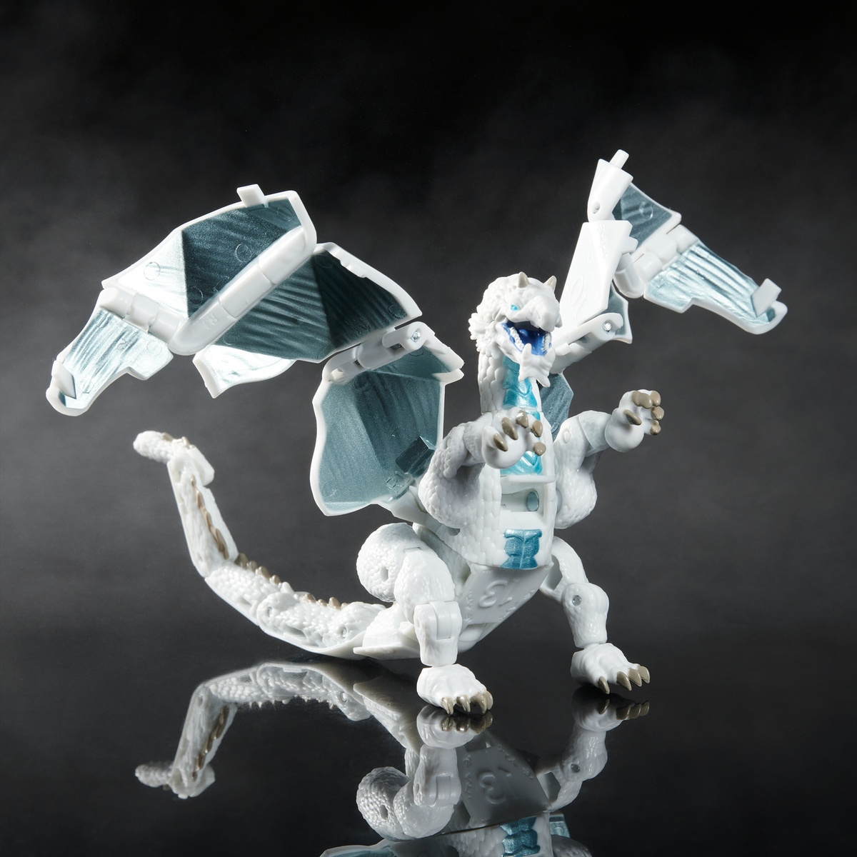 Dungeons & Dragons Dicelings White Dragon Collectible Action Figure