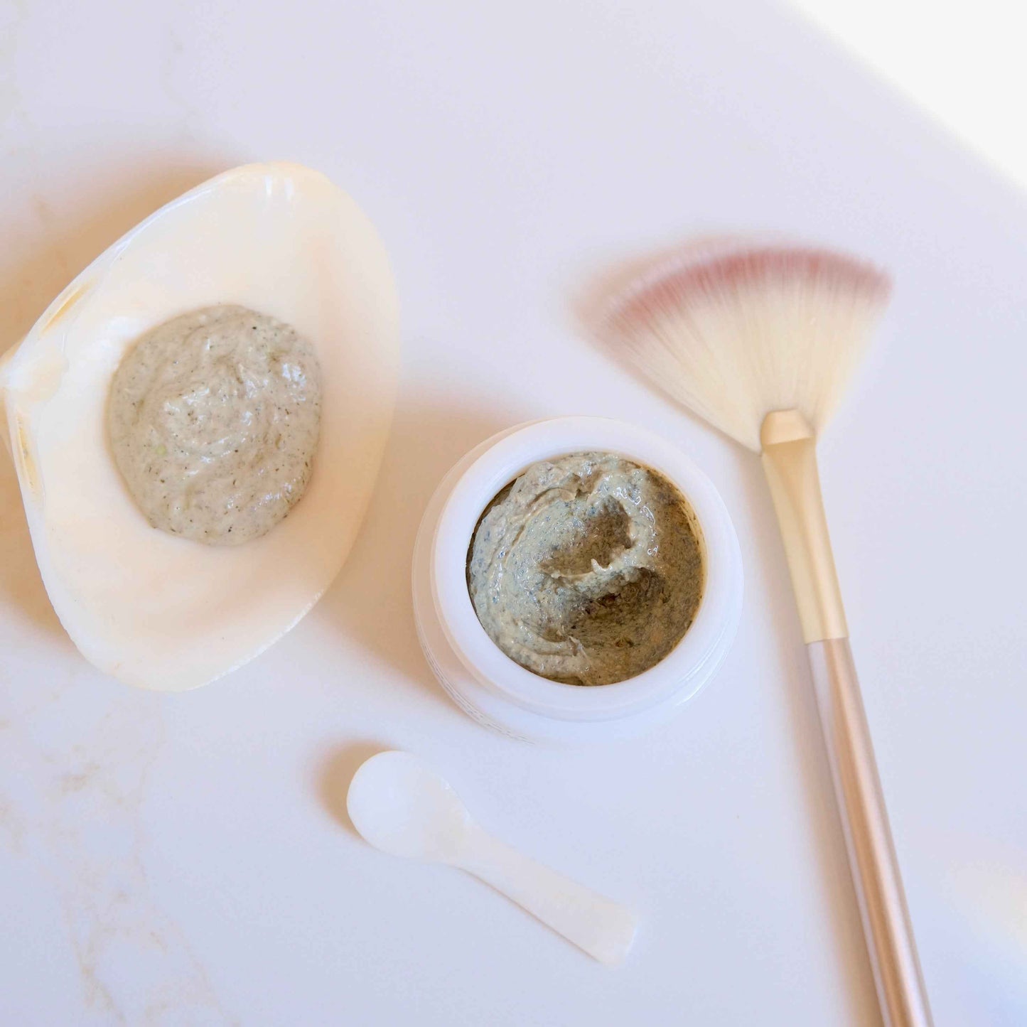 HERBAL MUD CLAY MASK