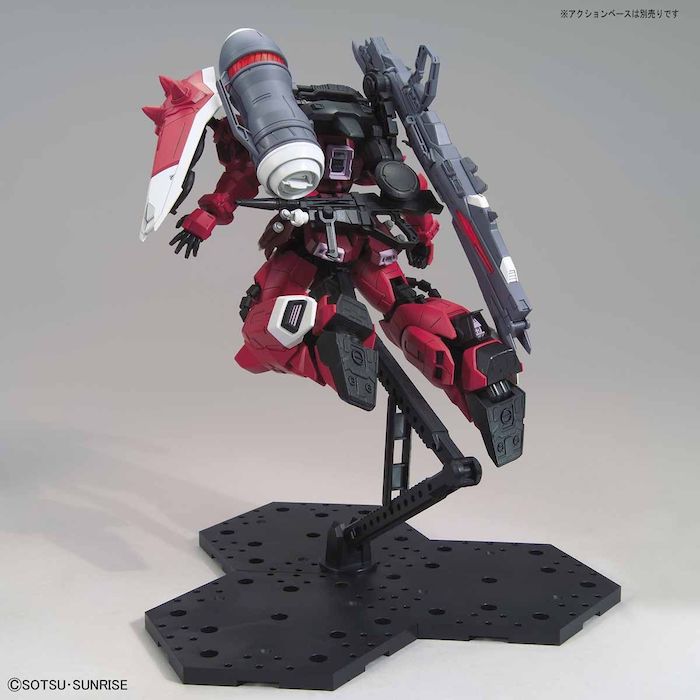 MG 1/100 GUNNER ZAKU WARRIOR - LUNAMARIA HAWKE CUSTOM