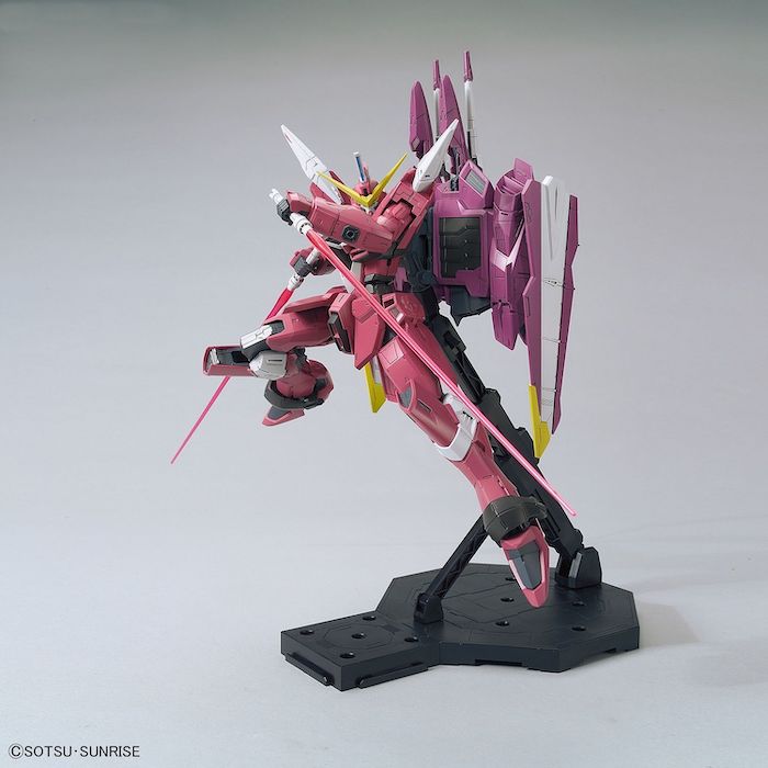 Mobile Suit Gundam SEED MG Justice Gundam 1/100