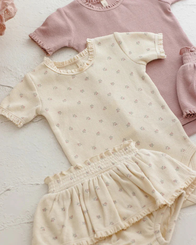 Skirted Bloomer | Mauve Ditsy | Quincy Mae