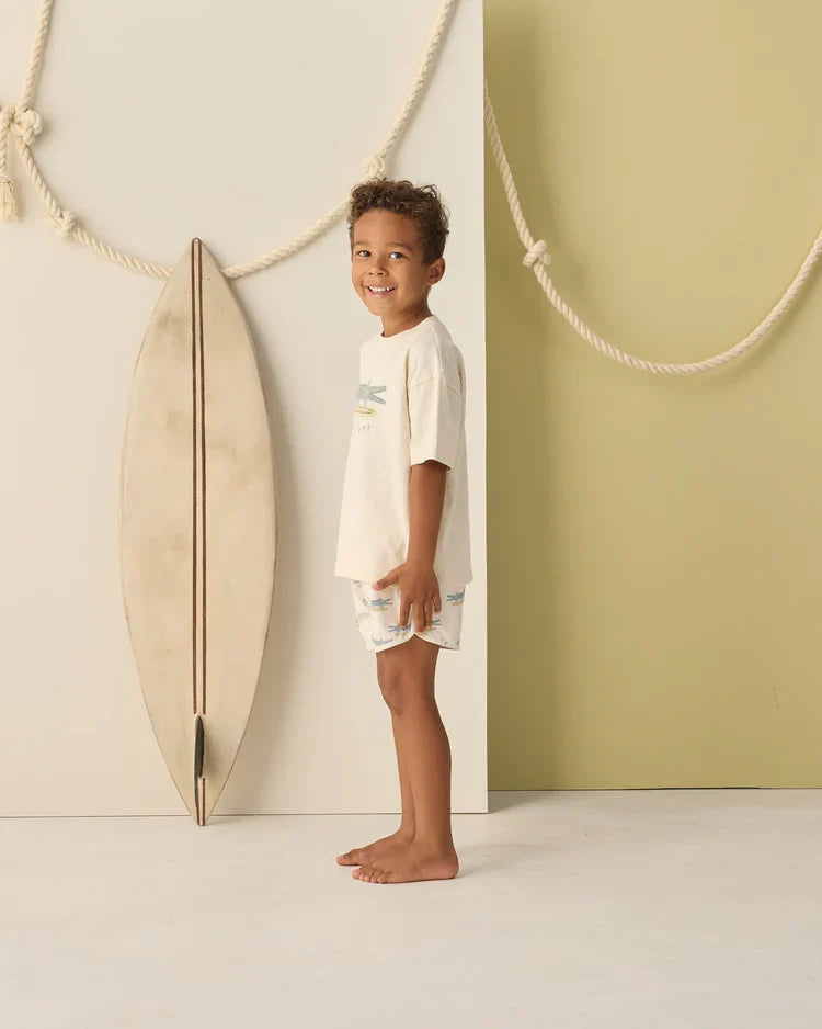 Relaxed Tee | Alligator | Rylee & Cru