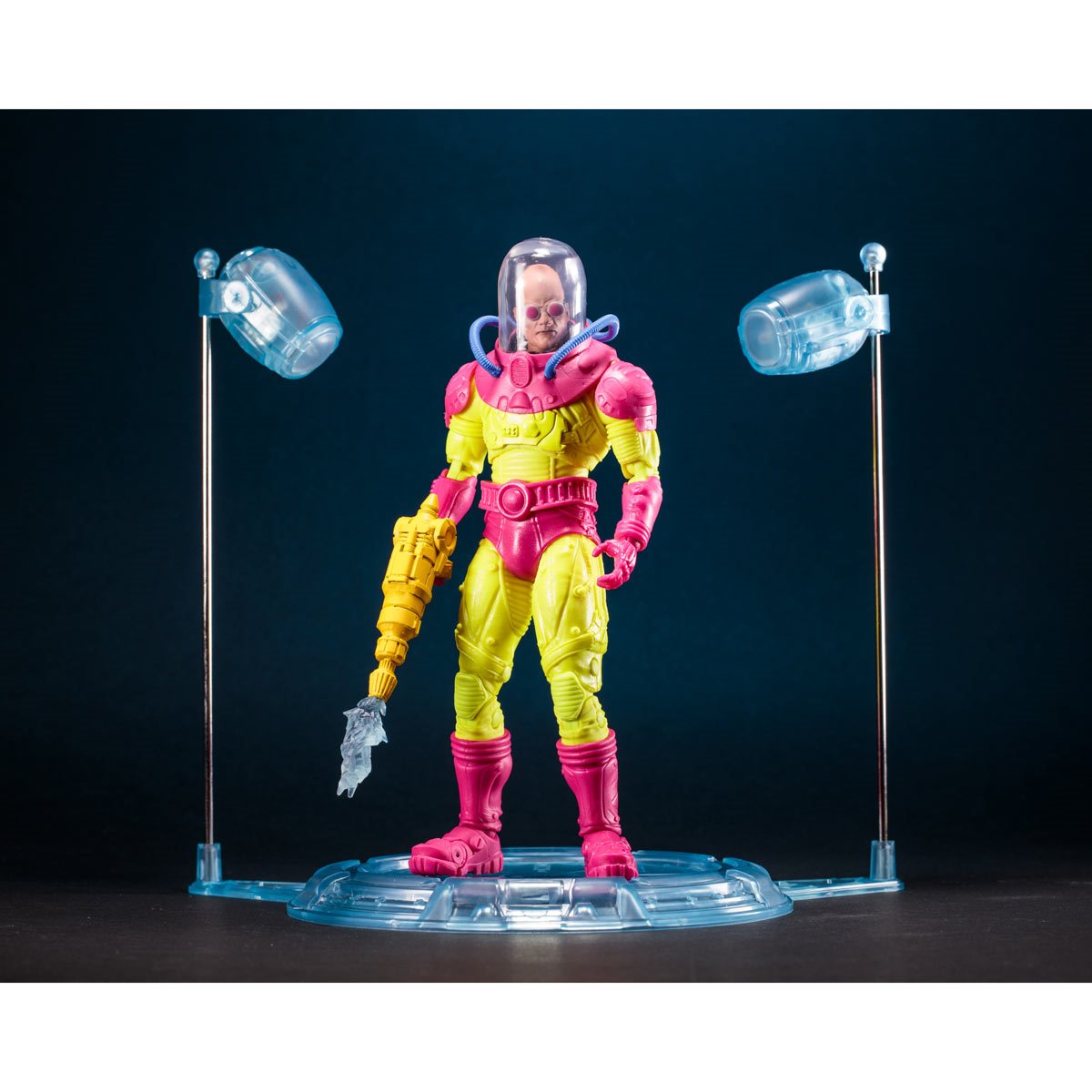 Mr. Freeze Black Light Gold Label - Exclusive