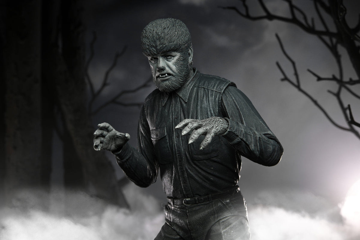 Universal Monsters - Ultimate Wolf Man - Black & White