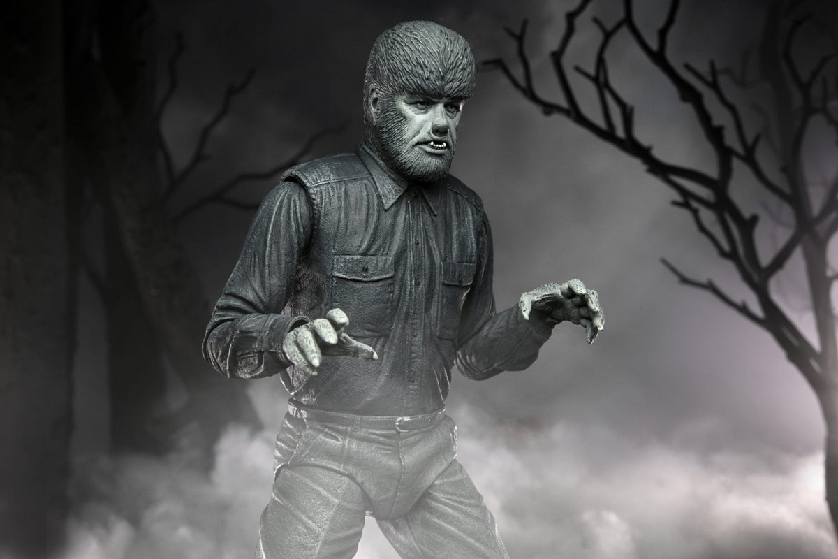 Universal Monsters - Ultimate Wolf Man - Black & White