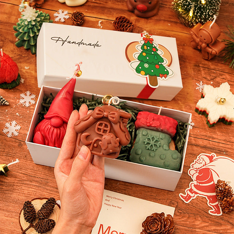 Christmas Scented Candle Gift Set, Festive Molded Aromatherapy Candles in Holiday Shapes – Snowman, Reindeer, Tree & Gingerbread, Home Decor Gift Box