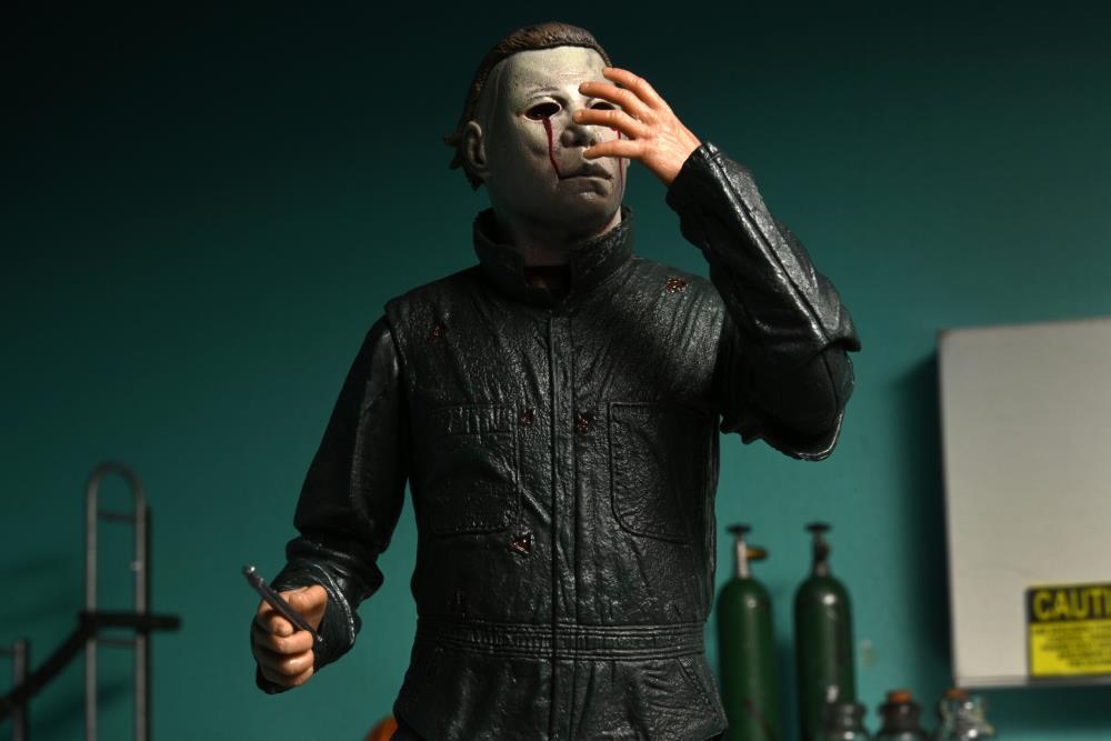 Neca - Halloween 2 Ultimate Michael Myers & Dr. Loomis Two-Pack