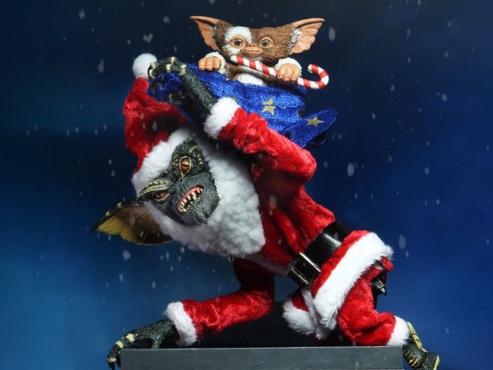 Neca - Gremlins Santa Stripe & Gizmo Action Figure Two-Pack