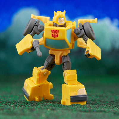 Transformers Legacy Evolution Core Class Optimus Prime & Bumblebee - Exclusive